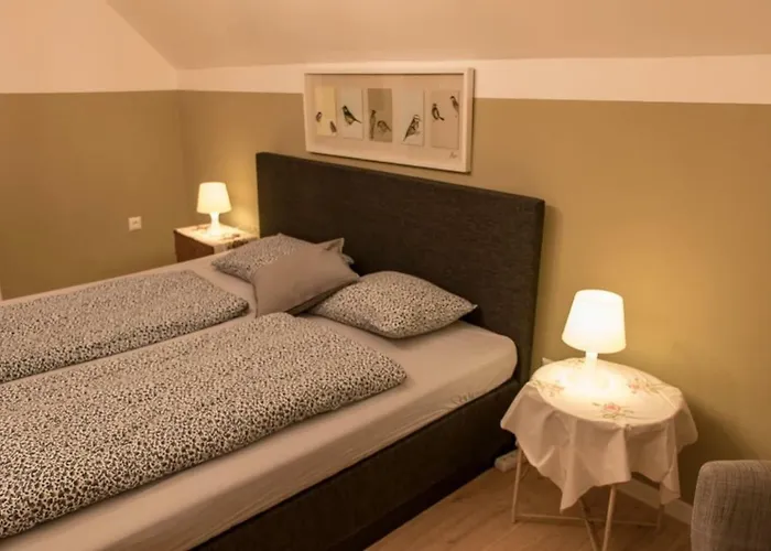 Lackenbauer * Muggenau